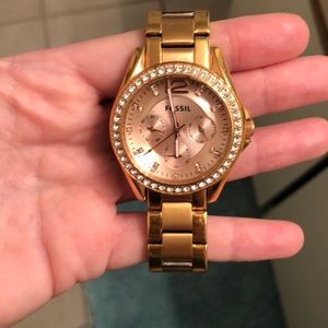 Fossil rose gold watch